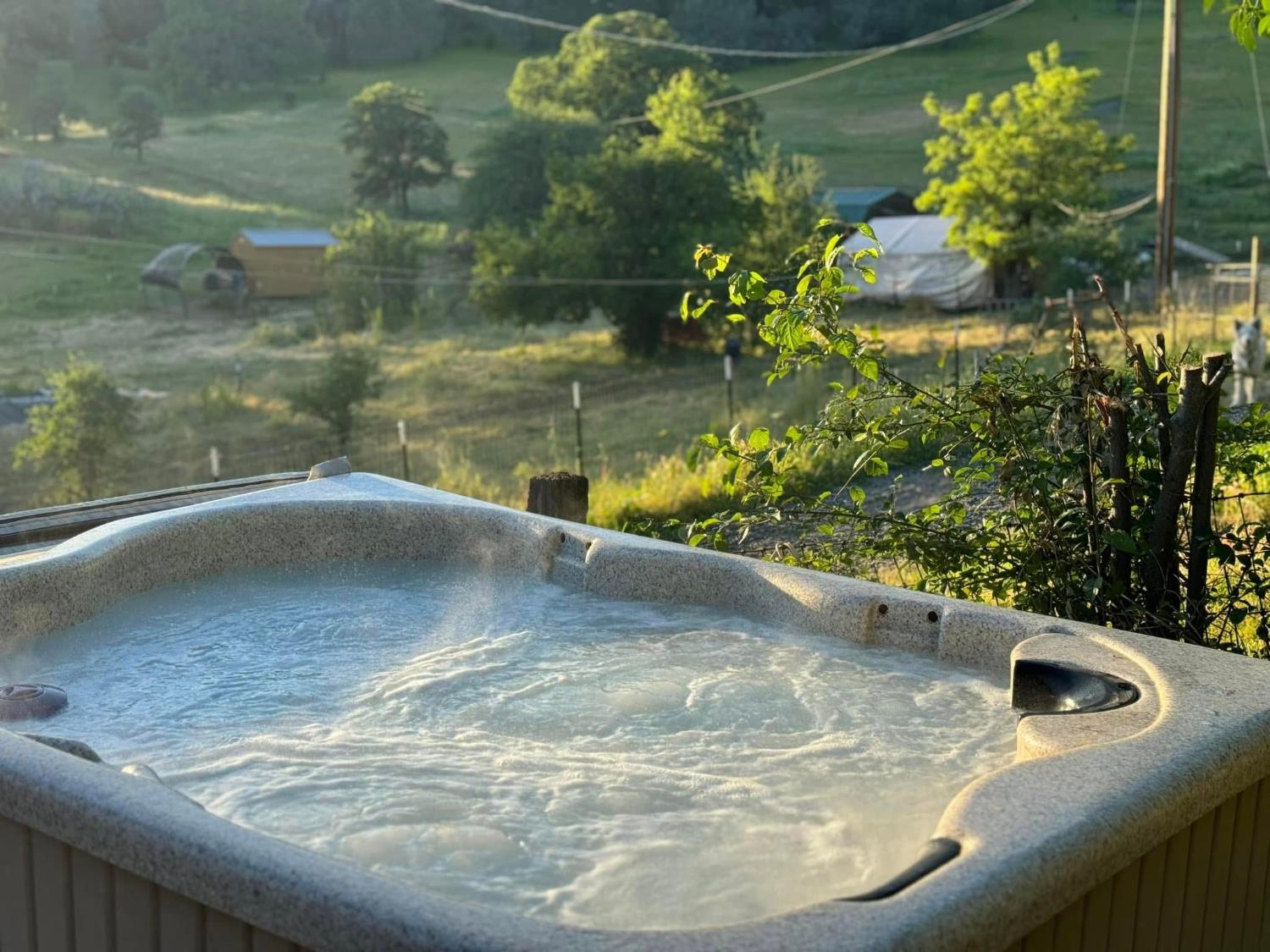 172 Rich Gulch Road Oroville, CA 95965 - Photo 3 of 37 a view of a sink