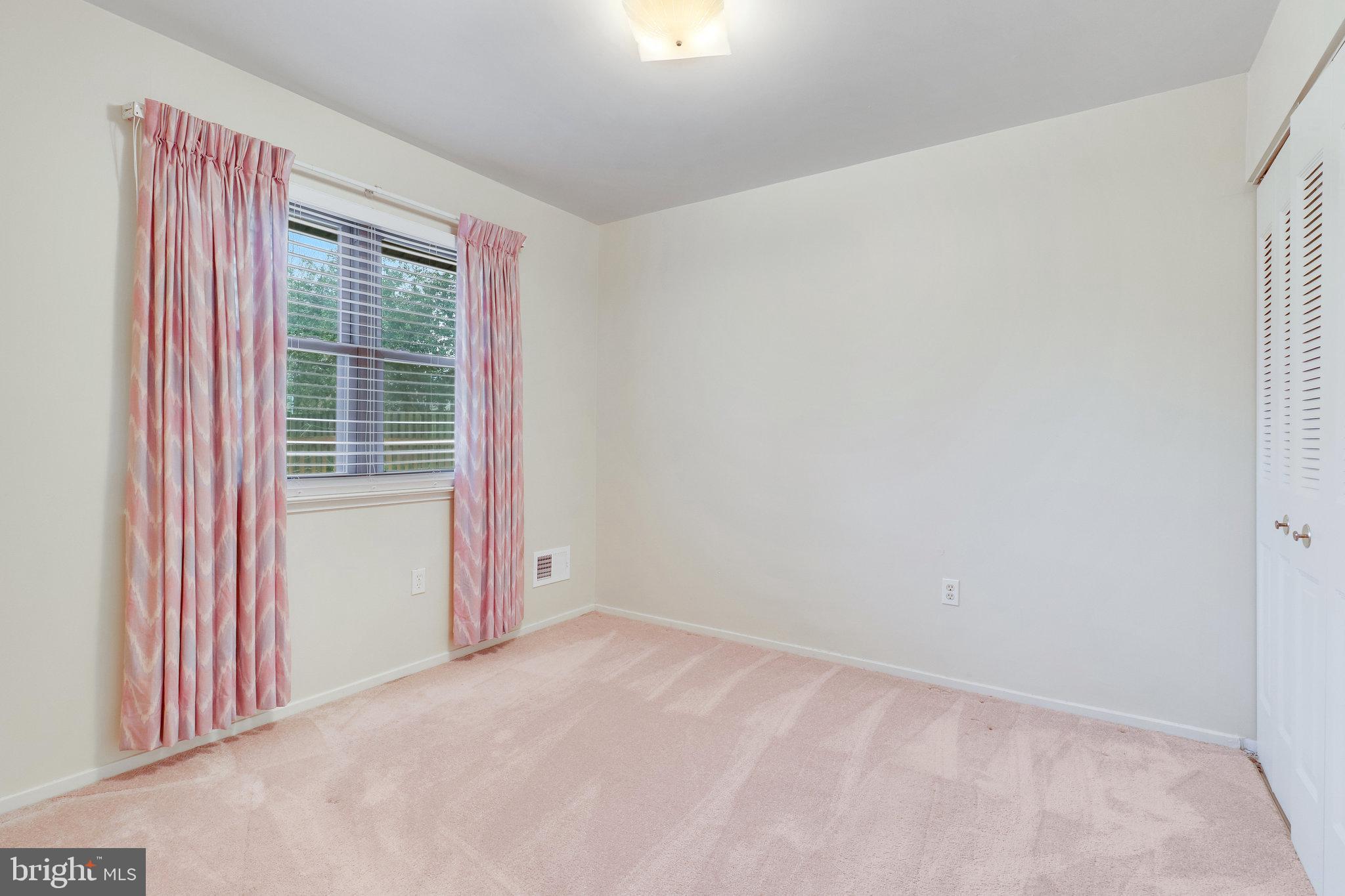 4445 Flintstone Road Alexandria, VA 22306 - Photo 24 of 39 Gallery Image 24