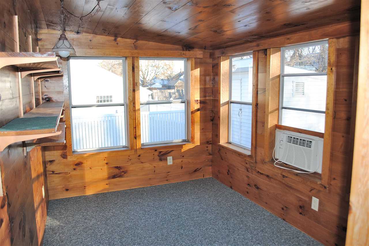 77 Porter Street Manchester, NH 03103 - Photo 16 of 23