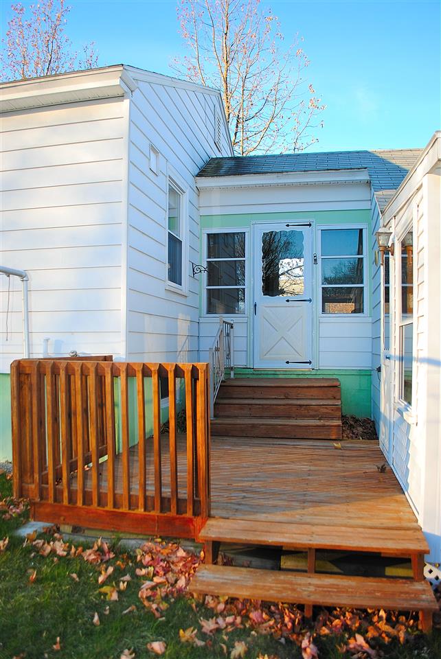 77 Porter Street Manchester, NH 03103 - Photo 17 of 23