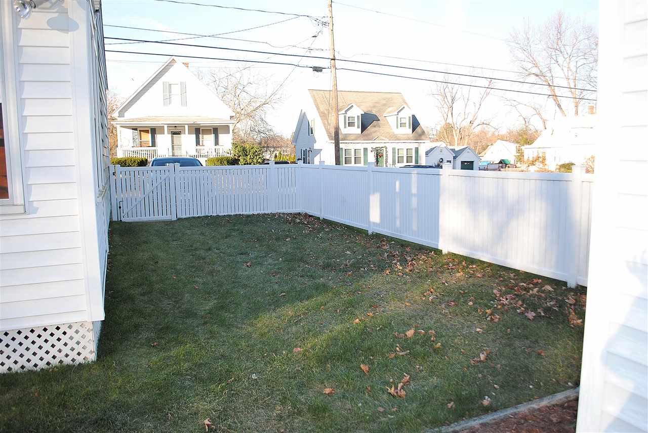 77 Porter Street Manchester, NH 03103 - Photo 22 of 23
