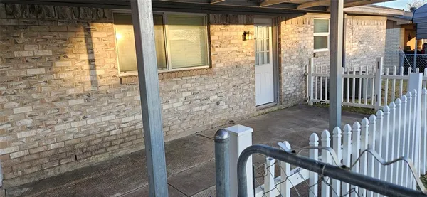 $1,950 | 2025 Lamont Drive, Garland, TX 75040