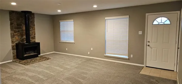 $1,950 | 2025 Lamont Drive, Garland, TX 75040