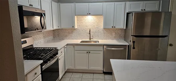 $1,950 | 2025 Lamont Drive, Garland, TX 75040