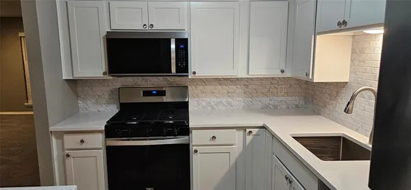 $1,950 | 2025 Lamont Drive, Garland, TX 75040