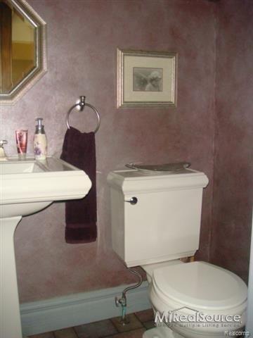 262 1st Street Romeo, MI 48065 - Photo 12 of 25 31153630-14.jpg