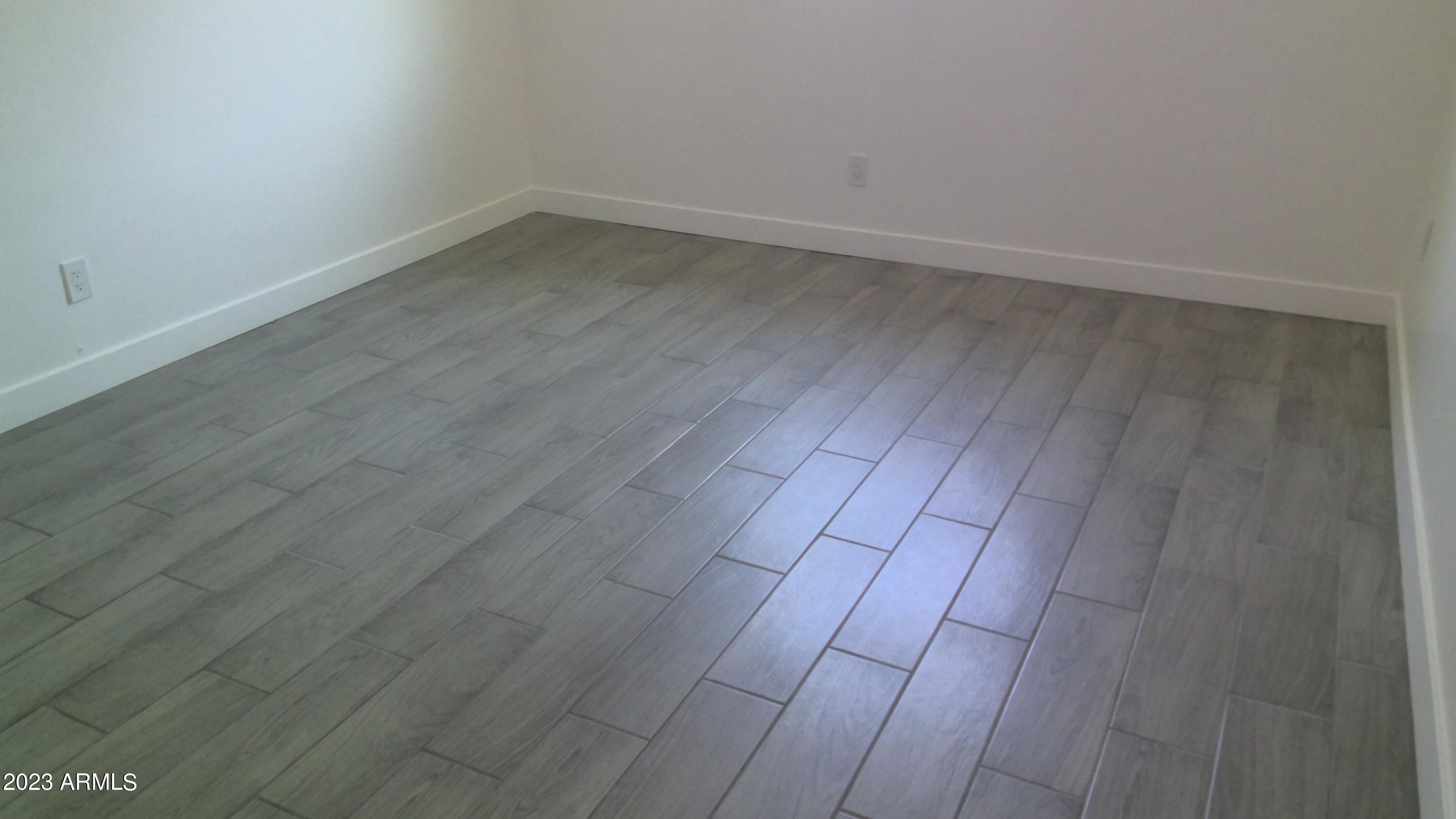 2613 West Lamar Road Phoenix, AZ 85017 - Photo 6 of 20 WIN_20230522_12_21_10_Pro