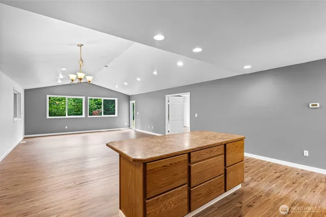 $2,300 | 141 Dunoon Place, Shelton, WA 98584