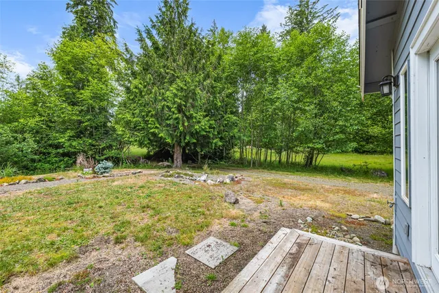 $2,300 | 141 Dunoon Place, Shelton, WA 98584