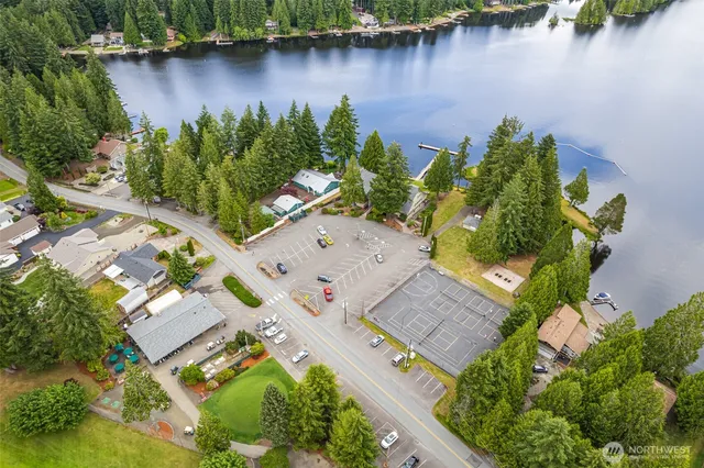 $2,300 | 141 Dunoon Place, Shelton, WA 98584