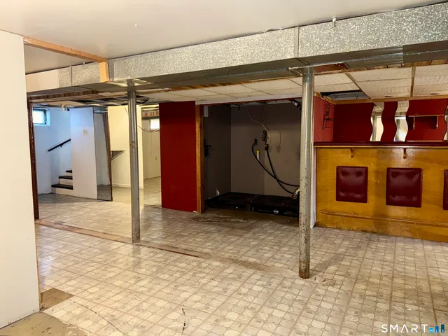 a view of a entryway door of the house