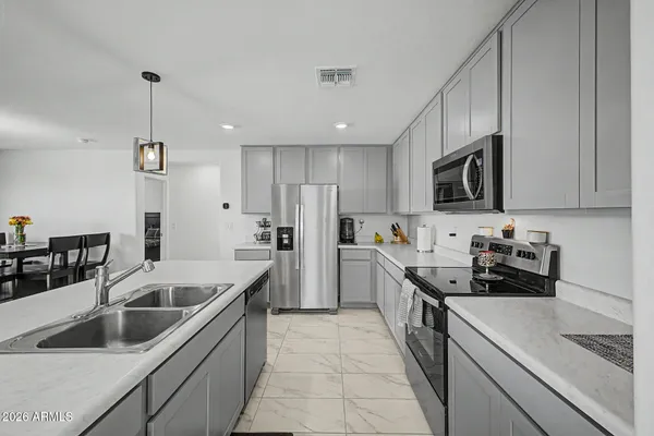$289,900 | 1556 West Central Avenue, Coolidge, AZ 85128