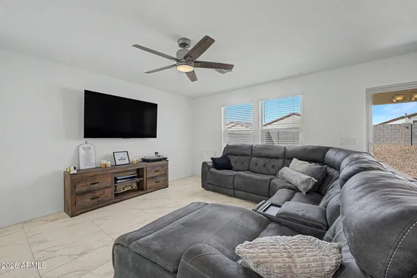 $289,900 | 1556 West Central Avenue, Coolidge, AZ 85128