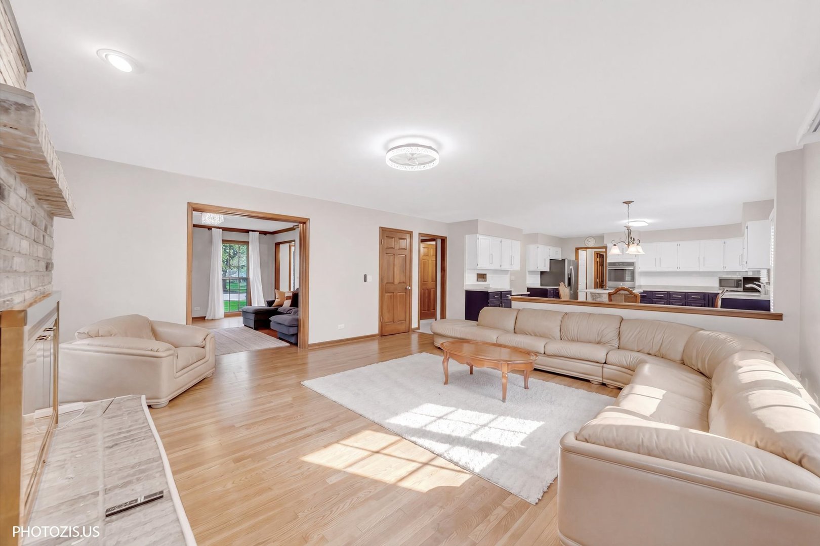 943 West Bailey Road Naperville, IL 60565 - Photo 11 of 51