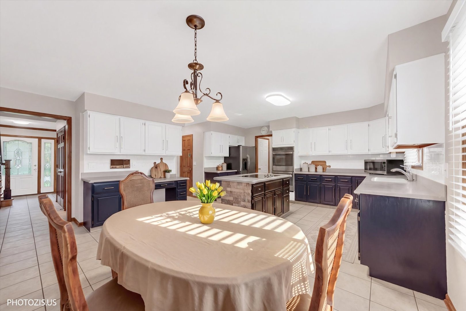 943 West Bailey Road Naperville, IL 60565 - Photo 15 of 51