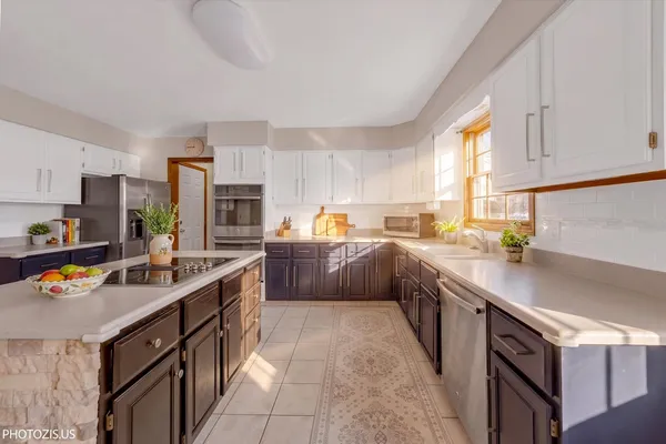 $749,900 | 943 West Bailey Road, Naperville, IL 60565