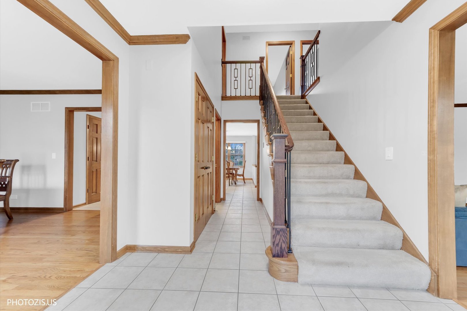 943 West Bailey Road Naperville, IL 60565 - Photo 3 of 51