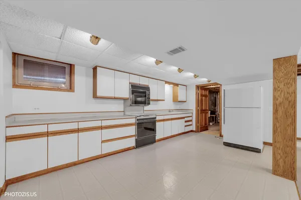 $749,900 | 943 West Bailey Road, Naperville, IL 60565