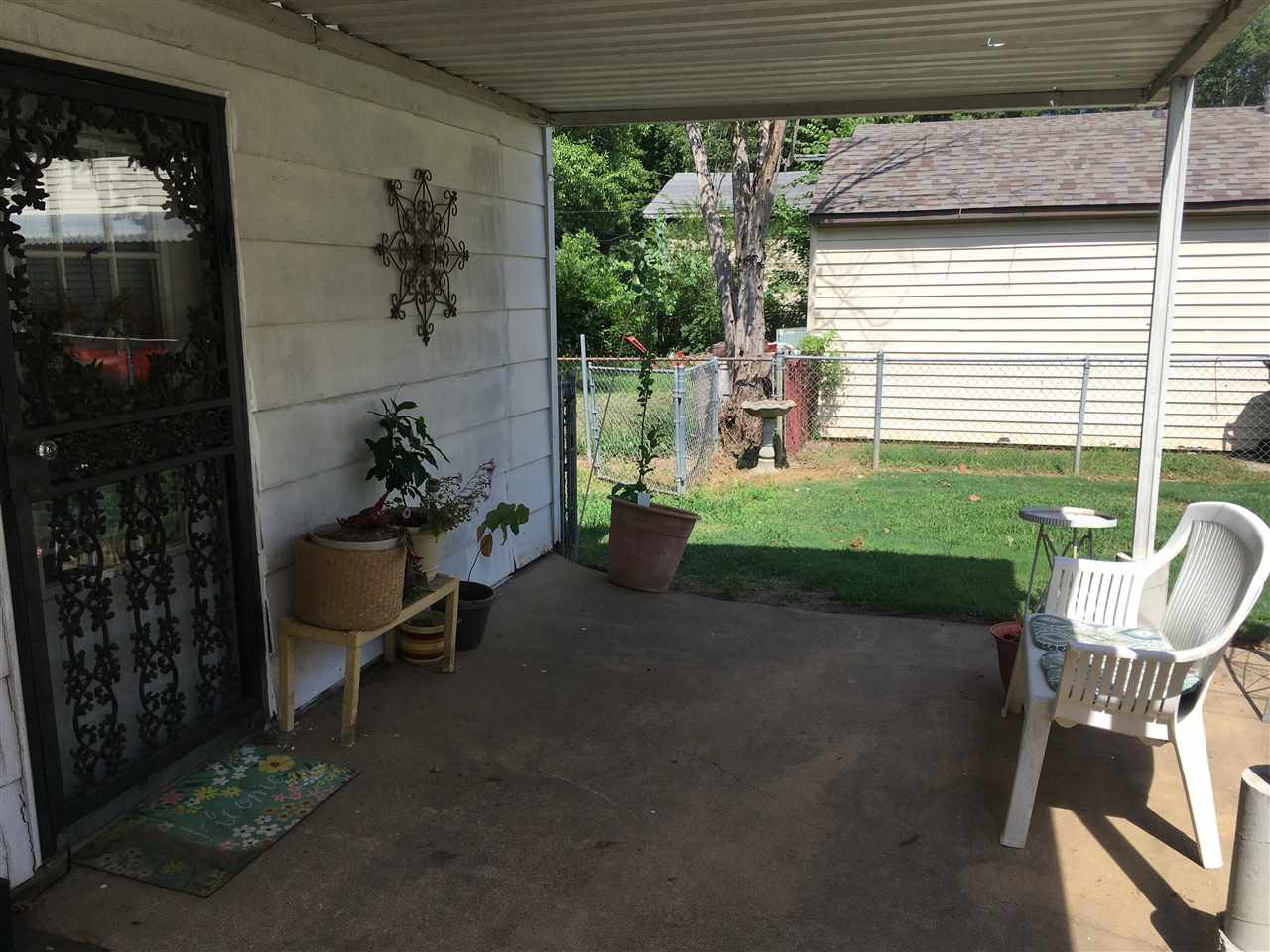 4400 Ferndale Road Memphis, TN 38122 - Photo 2 of 20