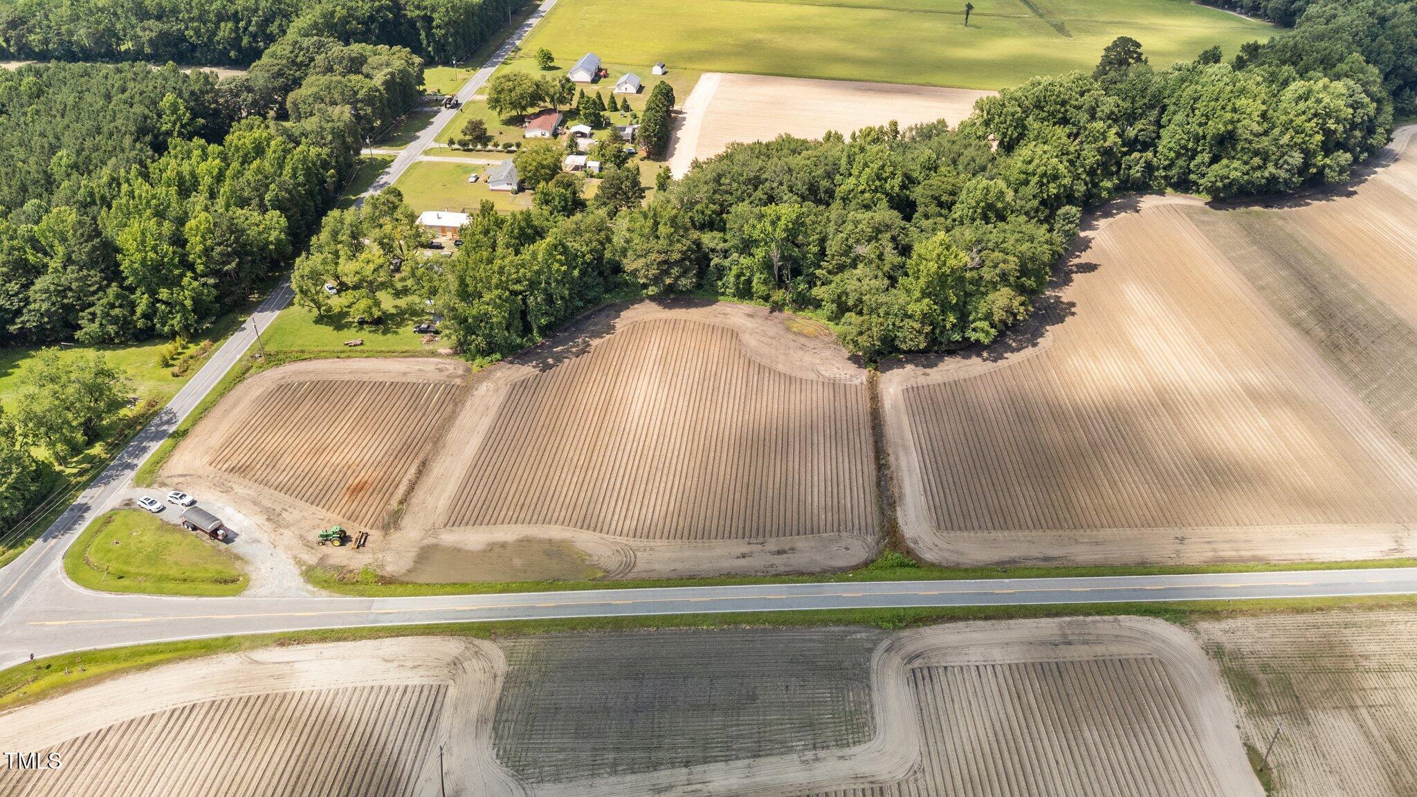 124 Cuddington Road Kenly, NC 27542 - Photo 5 of 10 5-web-or-mls-DJI_20250617152258_0567_D