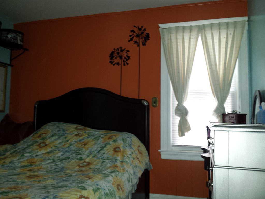 63 Brook Road Quincy, MA 02169 - Photo 6 of 8 Gallery Image 6