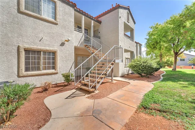 $189,777 | 3318 North Decatur Boulevard, Unit 2083, Las Vegas, NV 89130