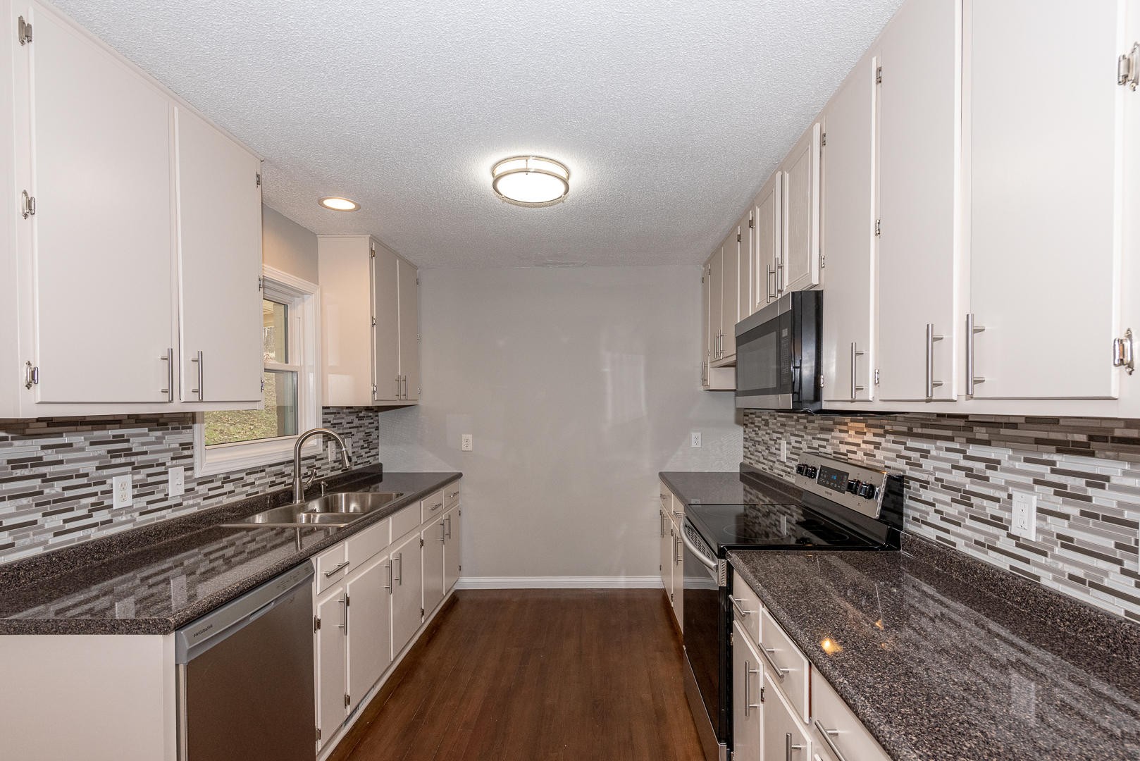 2829 Rambling Road Maryville, TN 37801 - Photo 10 of 39 Gallery Image 10