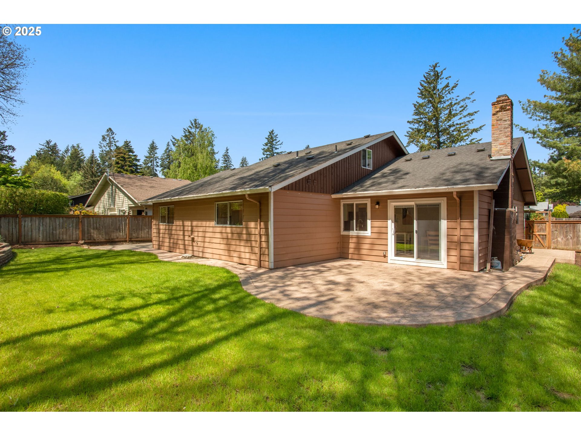 8470 Southwest Godwin Court Portland, OR 97223 - Photo 19 of 20 Gallery Image 19