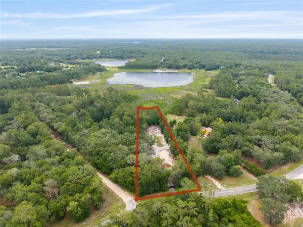 $98,000 | 261 Ashley Lake Drive, Melrose, FL 32666