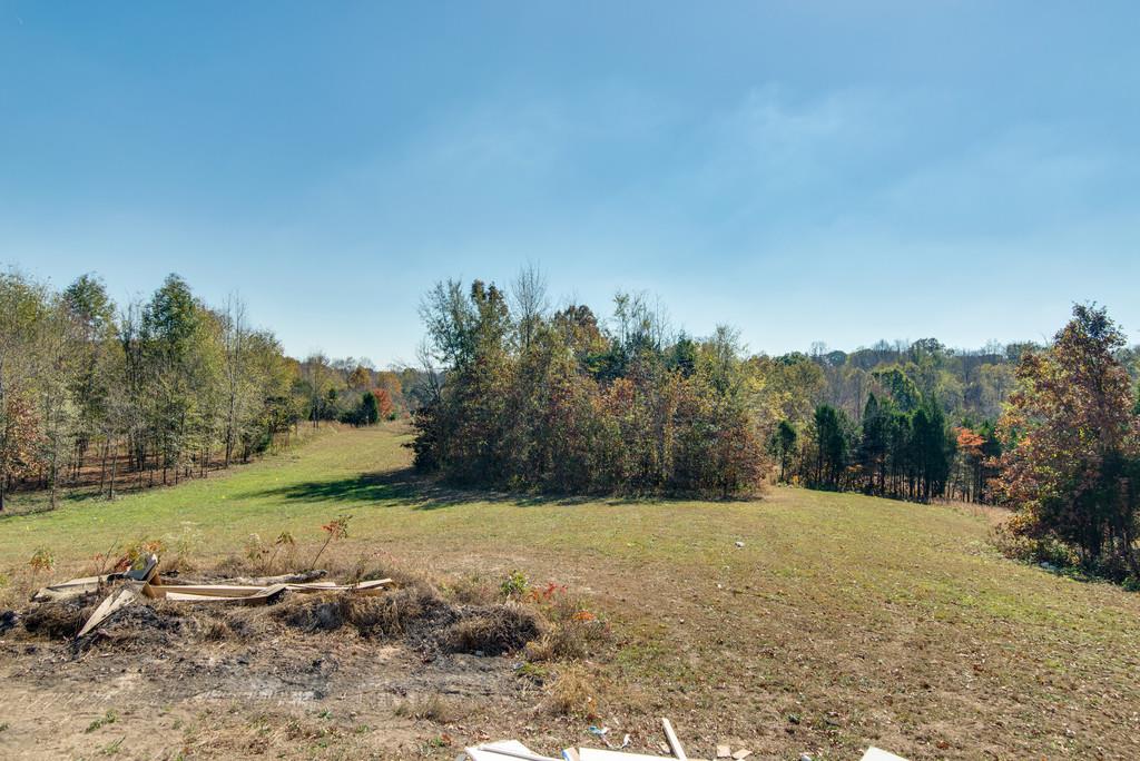 984 Hooper Road Charlotte, TN 37036 - Photo 22 of 24 Gallery Image 22