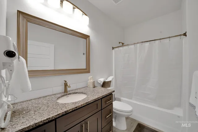 $450,000 | 1085 Easy Avenue, Twin Falls, ID 83301