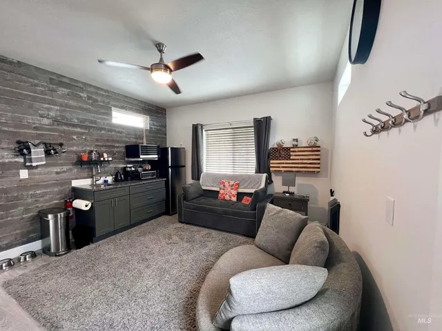 $450,000 | 1085 Easy Avenue, Twin Falls, ID 83301