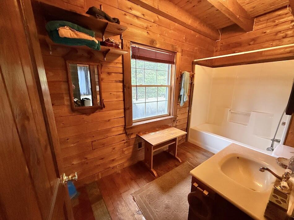 63 Rolands Way Livermore Falls, ME 04254 - Photo 8 of 27 IMG_8628