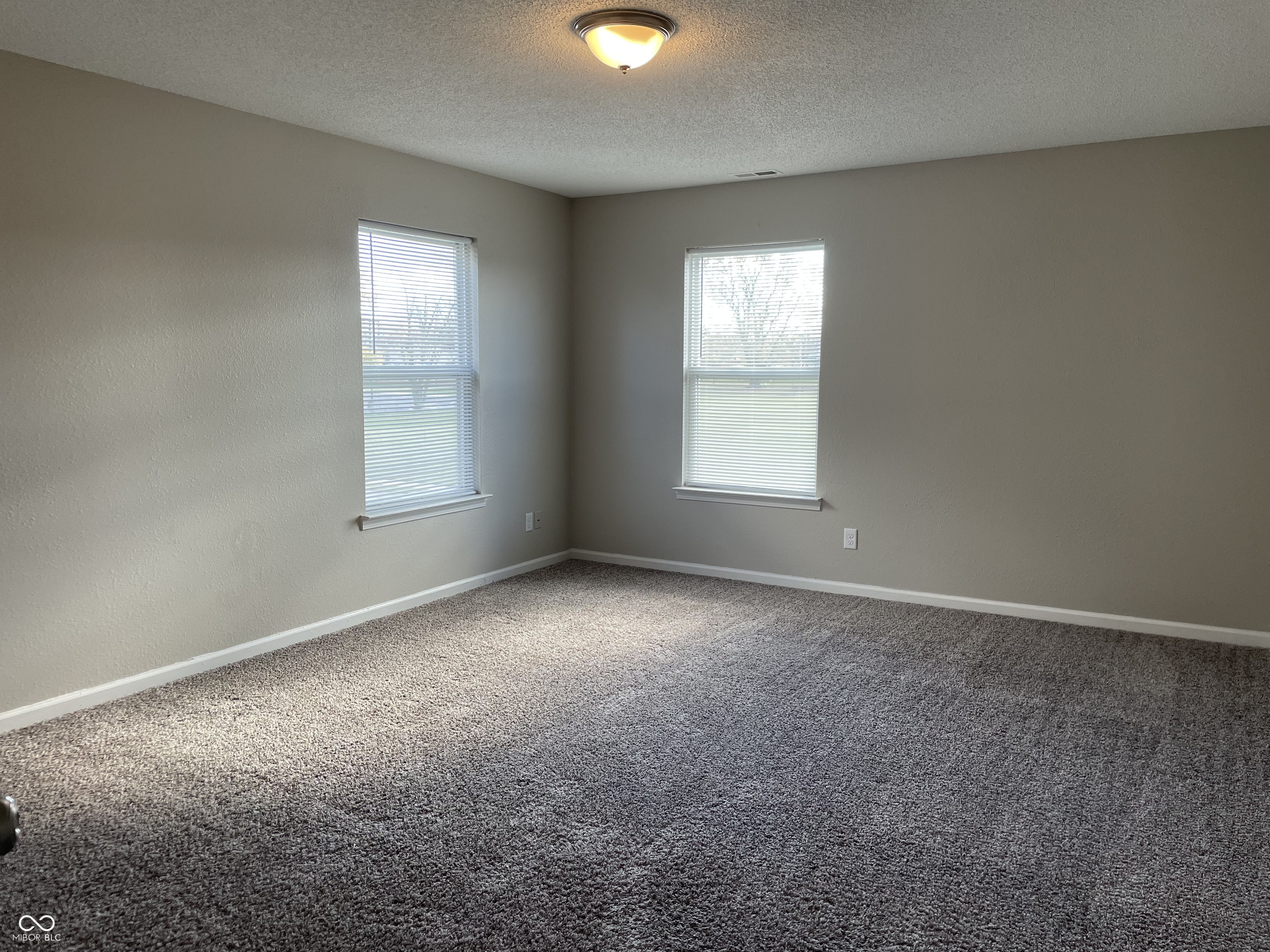 7530 Redcliff Road Indianapolis, IN 46256 - Photo 15 of 27 Gallery Image 15