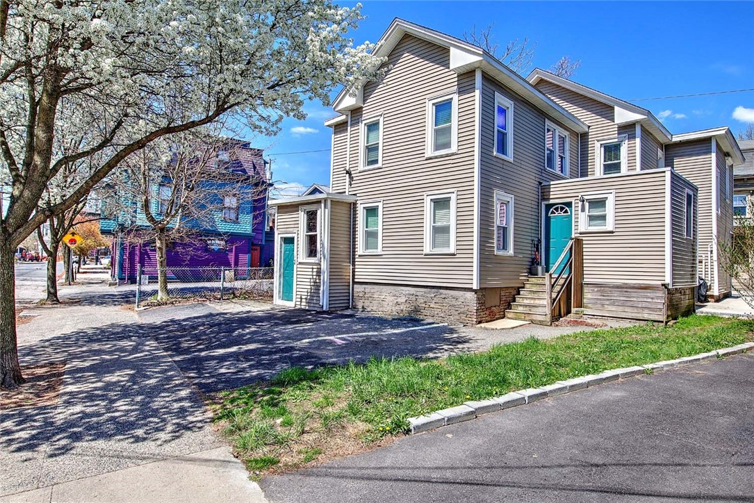 220 Carpenter Street, Unit 2 Providence, RI 02903 - Photo 22 of 24 Back door