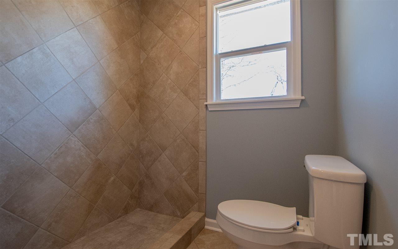 4703 Mebane Oaks Road Mebane, NC 27302 - Photo 17 of 30 Walk In Shower