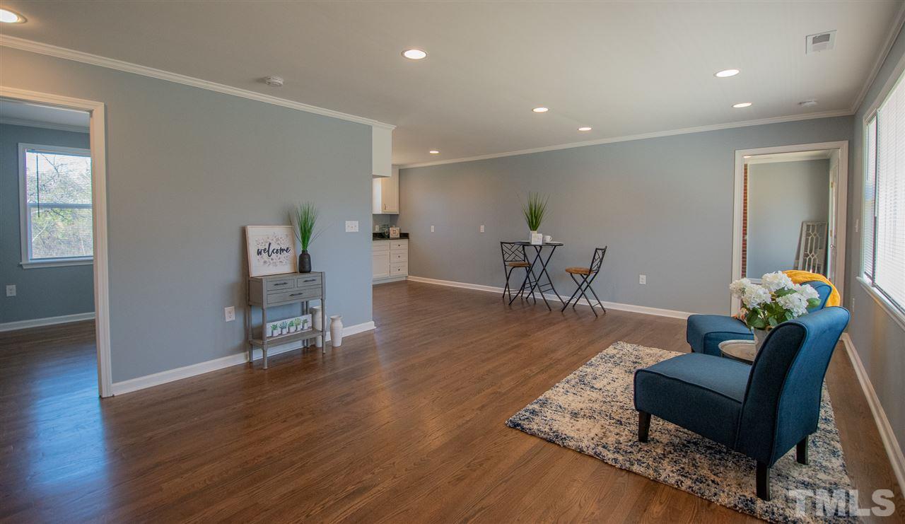 4703 Mebane Oaks Road Mebane, NC 27302 - Photo 3 of 30 Entry into Living Room