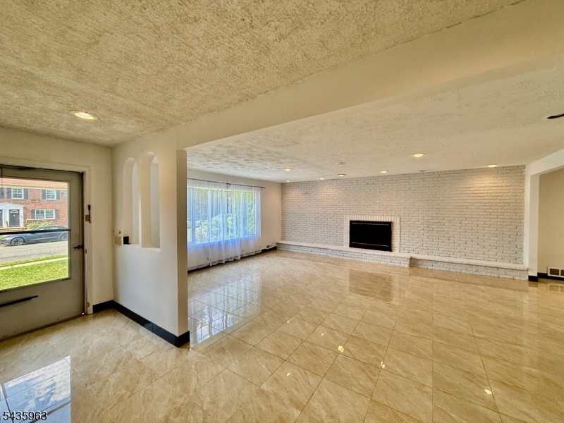 65 Wabeno Avenue Springfield, NJ 07081 - Photo 40 of 43