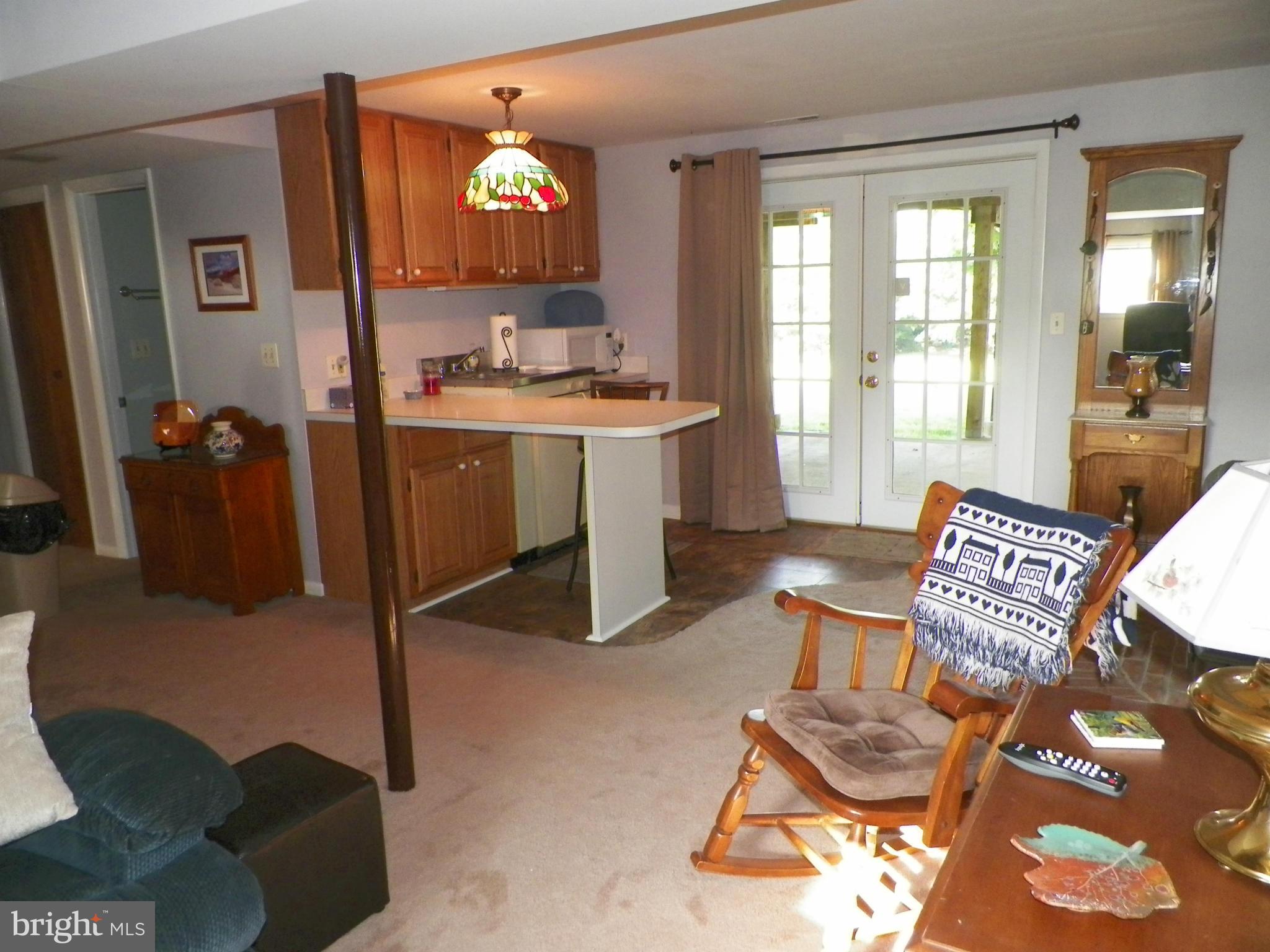 4353 Ridge Road Mount Airy, MD 21771 - Photo 22 of 30 Family Room