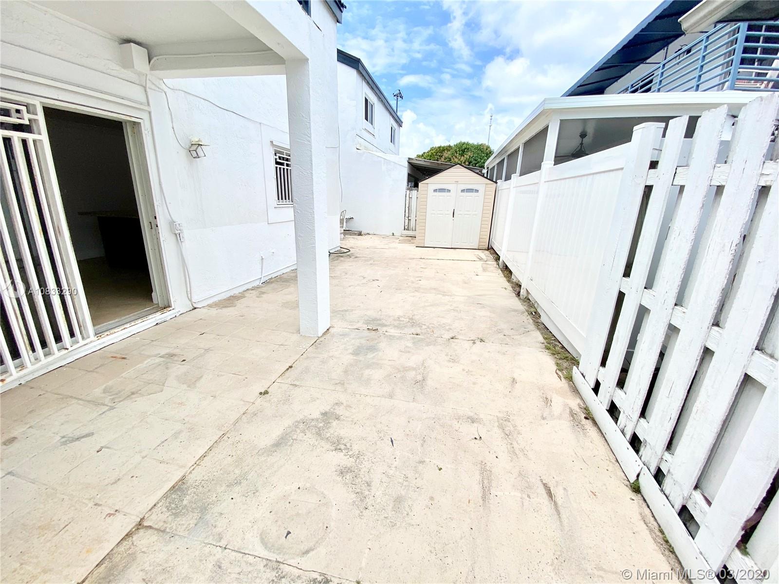 363 Northeast 211th Terrace Miami, FL 33179 - Photo 13 of 15