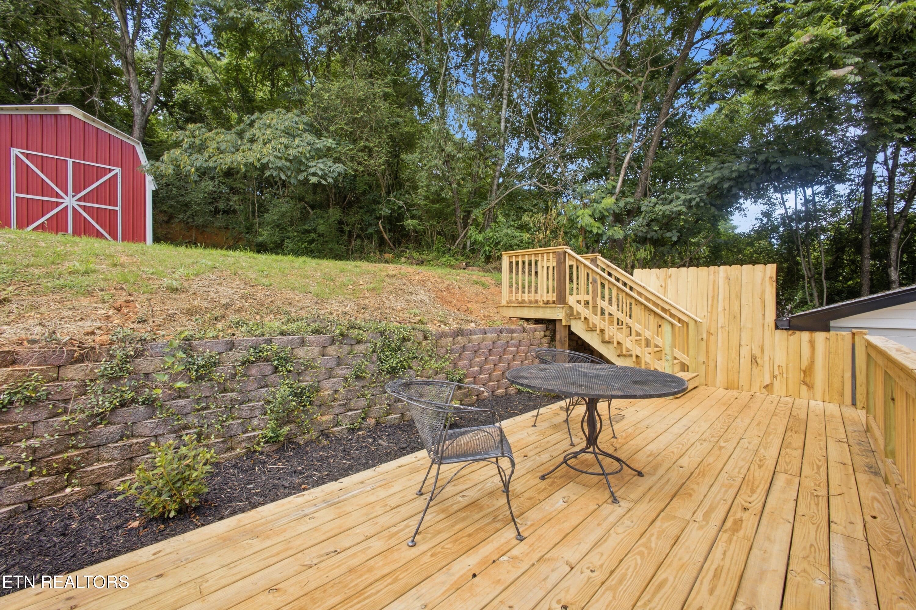 1946 Bluff Road Harriman, TN 37748 - Photo 6 of 50 8789