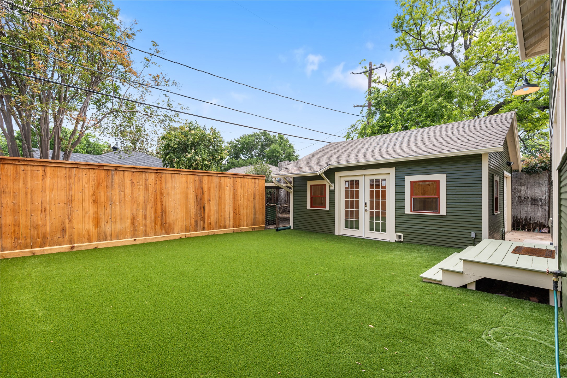 1111 Le Green Street Houston, TX 77009 - Photo 32 of 37