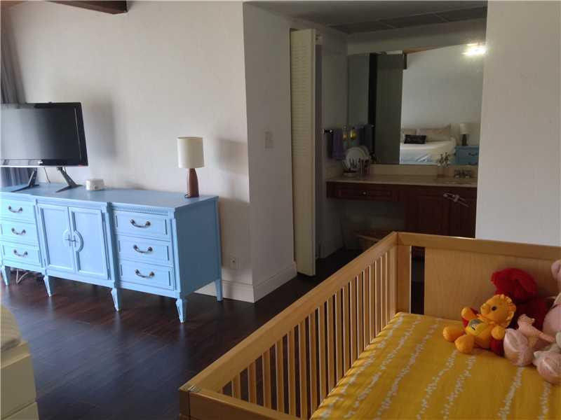 8801 Gatehouse Road, Unit 4 Plantation, FL 33324 - Photo 13 of 19 Bedroom