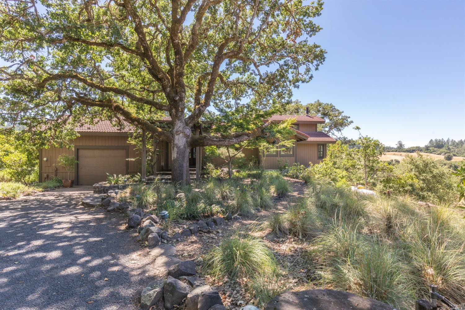 3900 Bones Road Sebastopol, CA 95472 - Photo 1 of 1 a backyard of a house