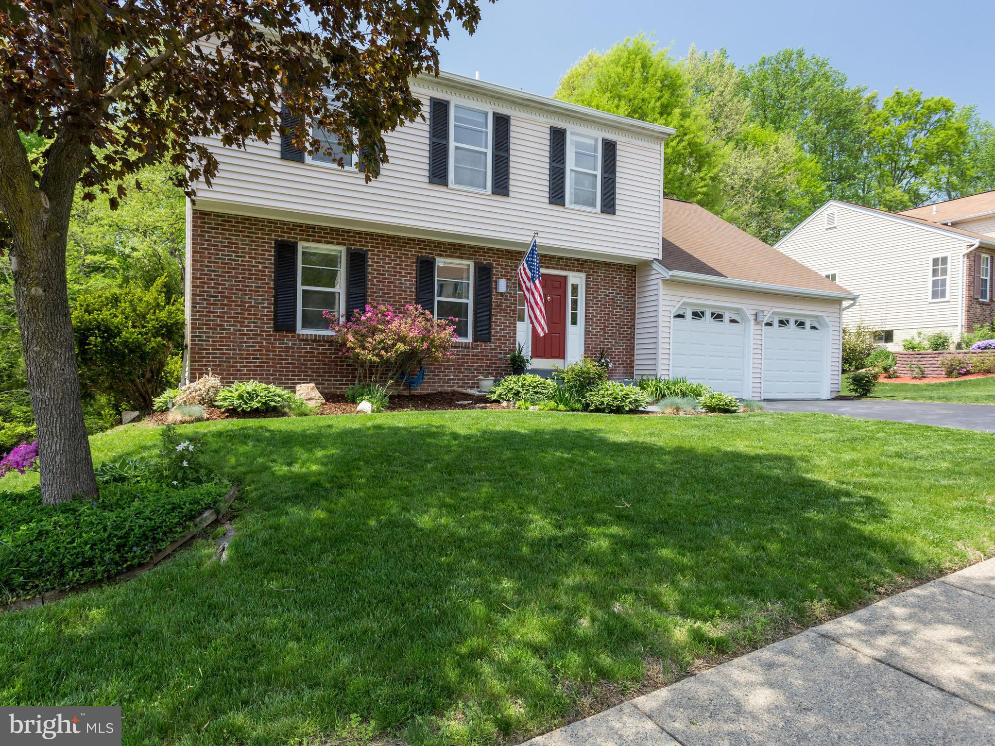 8520 Innisfree Drive Springfield, VA 22153 - Photo 2 of 30 Exterior (Front)