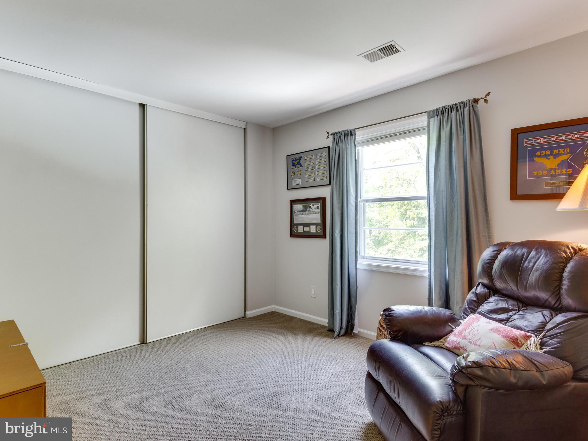 8520 Innisfree Drive Springfield, VA 22153 - Photo 17 of 30 Bedroom