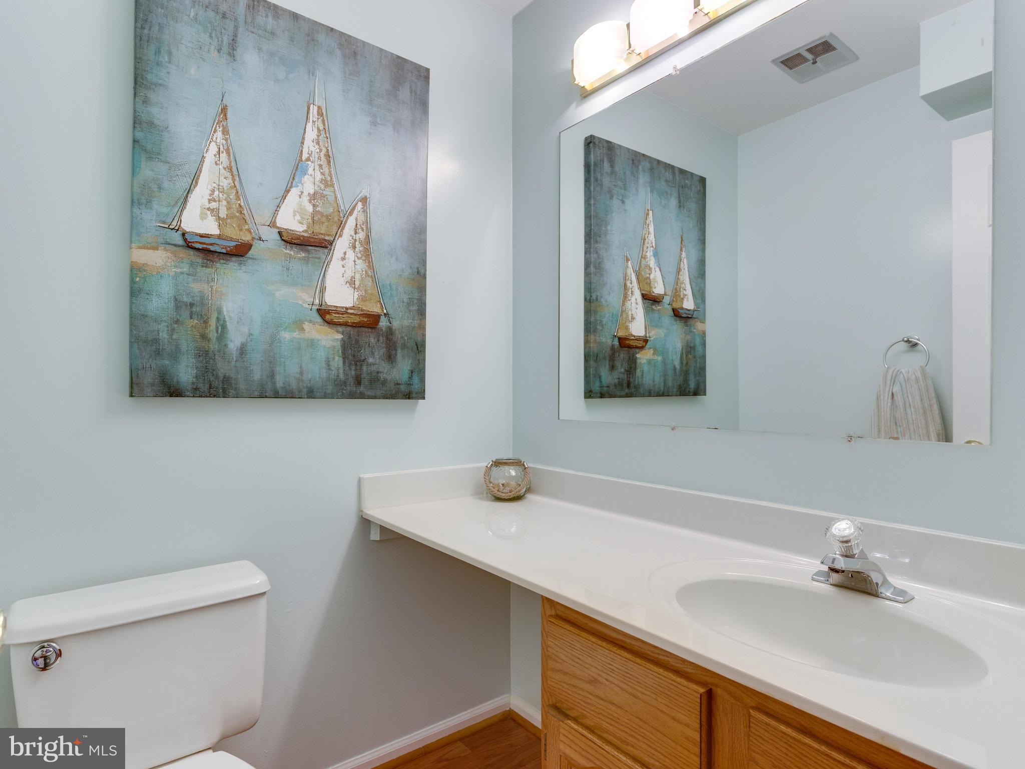 8520 Innisfree Drive Springfield, VA 22153 - Photo 6 of 30 Bath