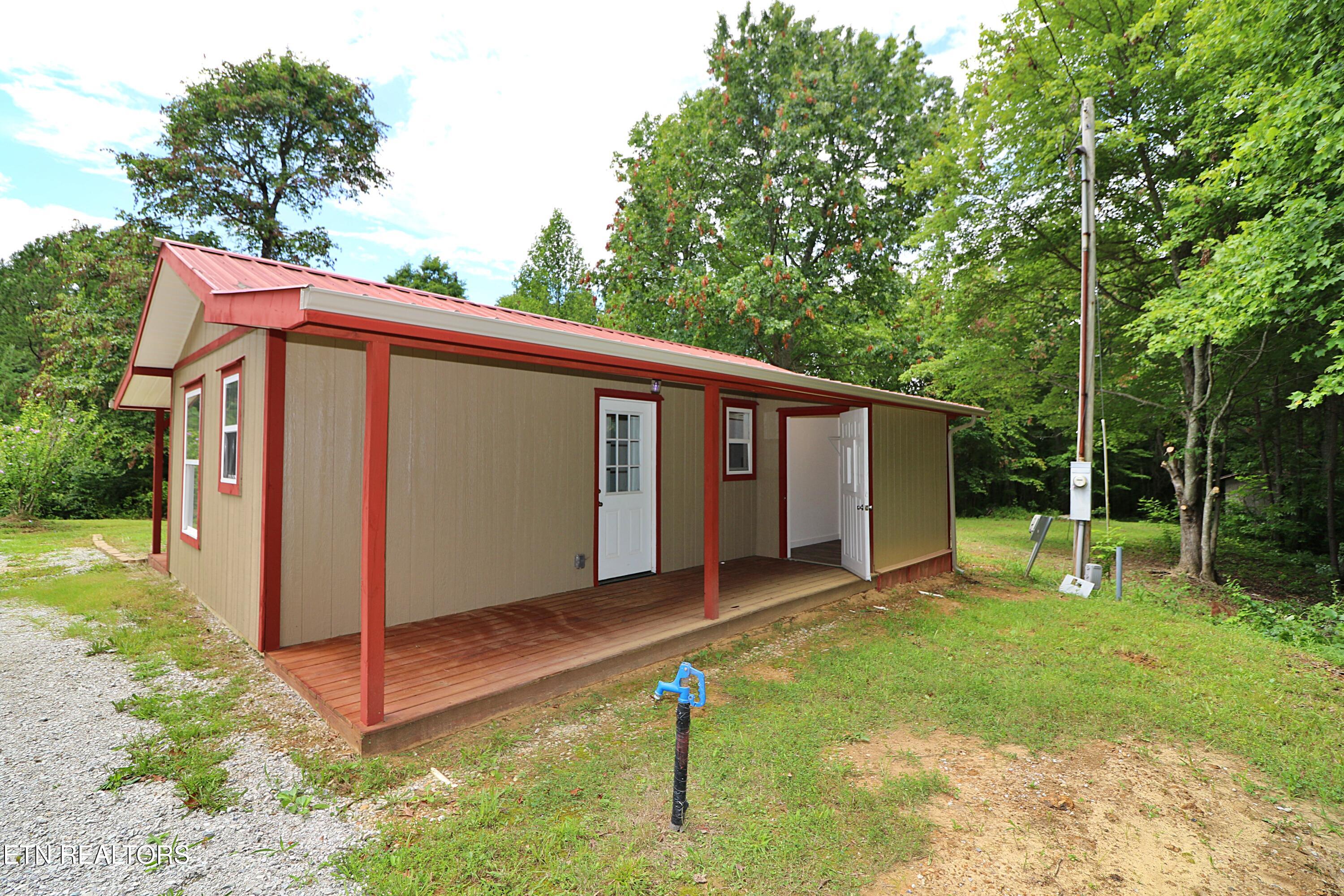 815 Abbott Road Winfield, TN 37892 - Photo 15 of 27 094A1307