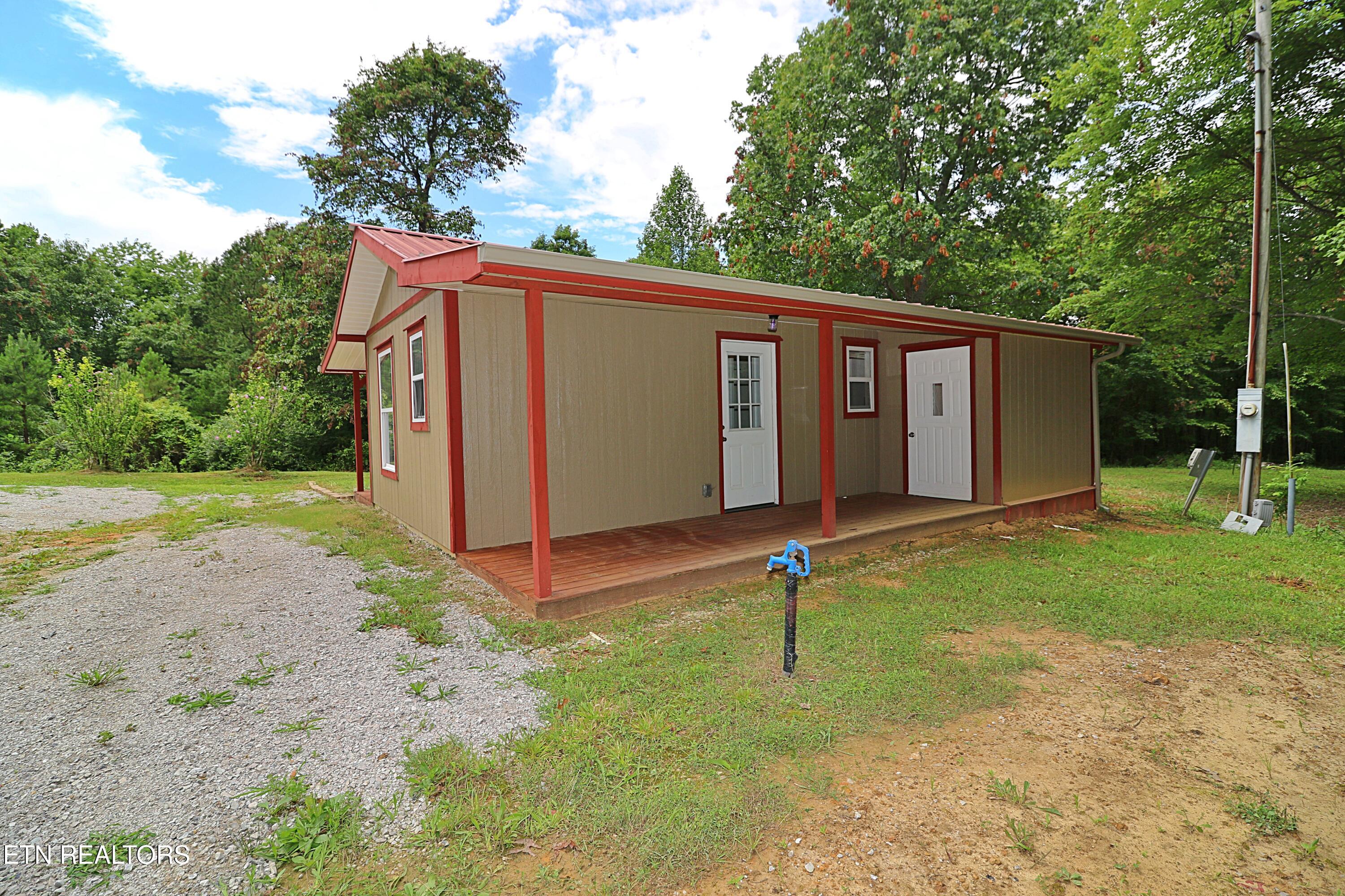 815 Abbott Road Winfield, TN 37892 - Photo 17 of 27 094A1309