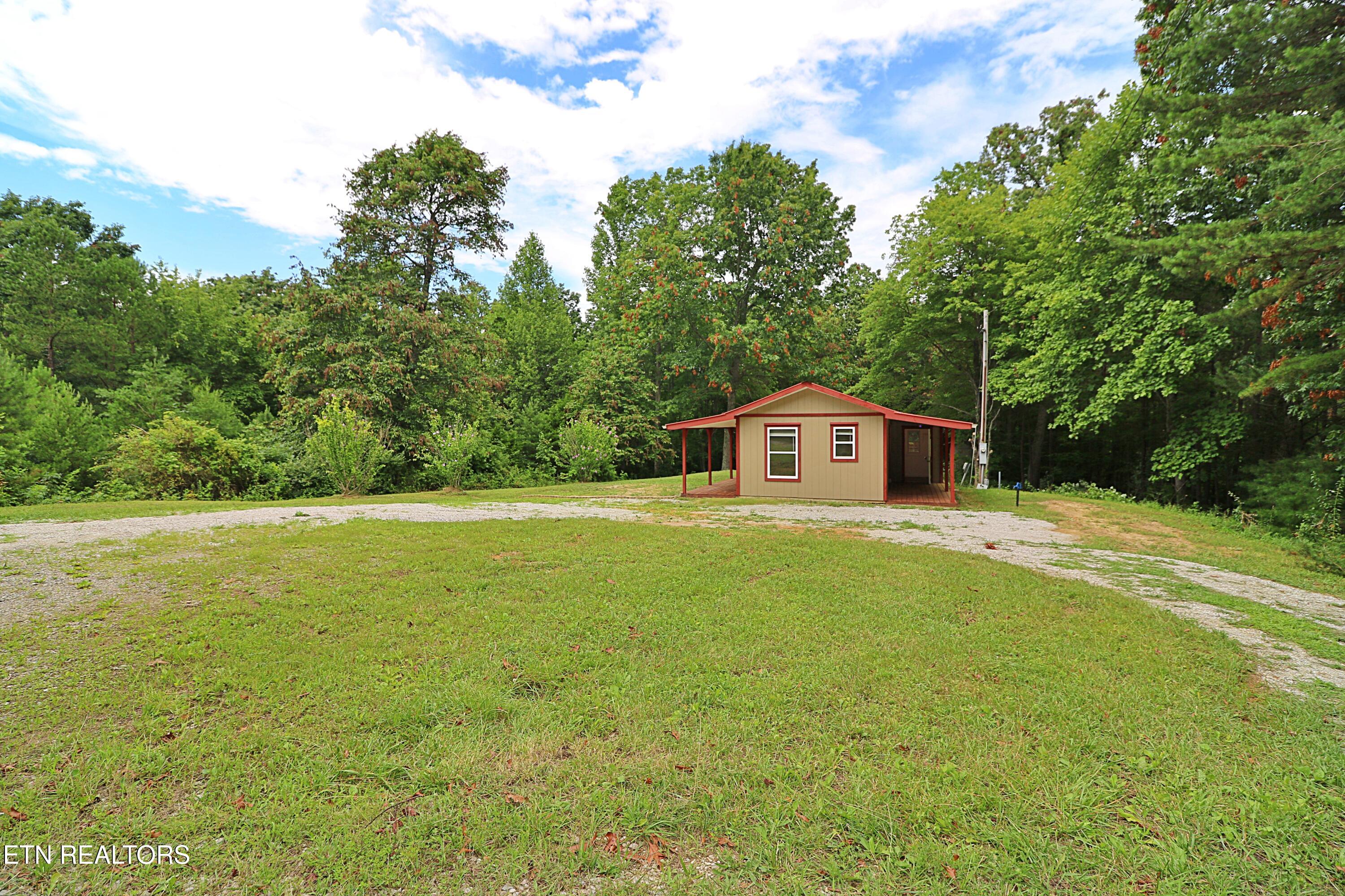 815 Abbott Road Winfield, TN 37892 - Photo 20 of 27 094A1303